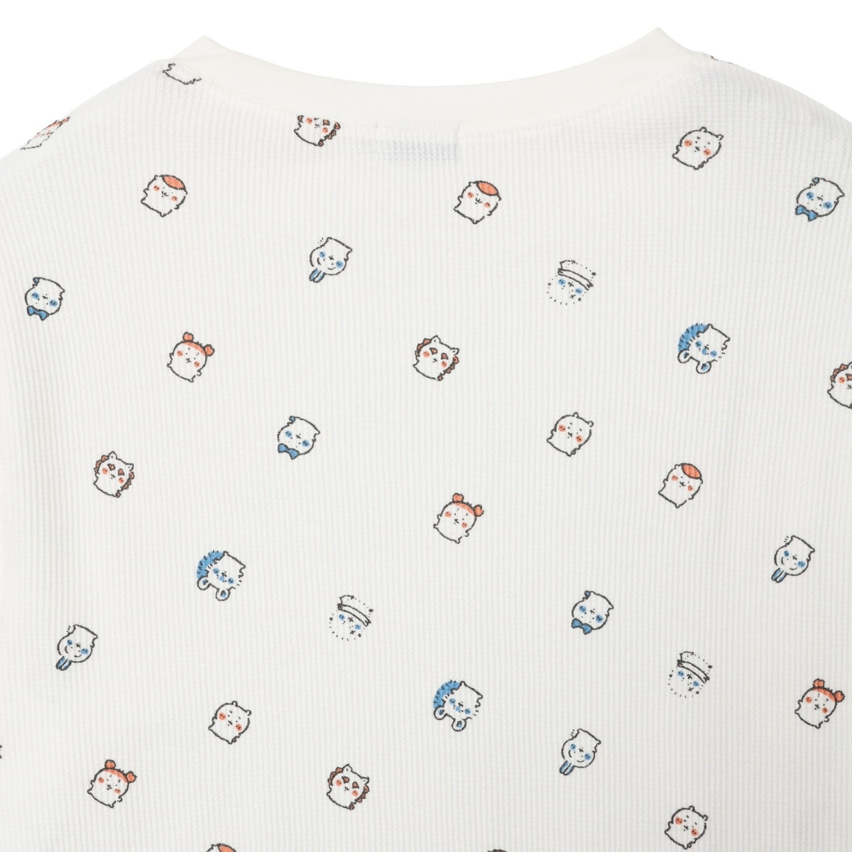 ちいかわ ワッフル長袖Tシャツ 小さいの ホワイト