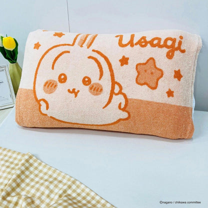 Chiikawa Stretch Pillow Cover (Usagi)