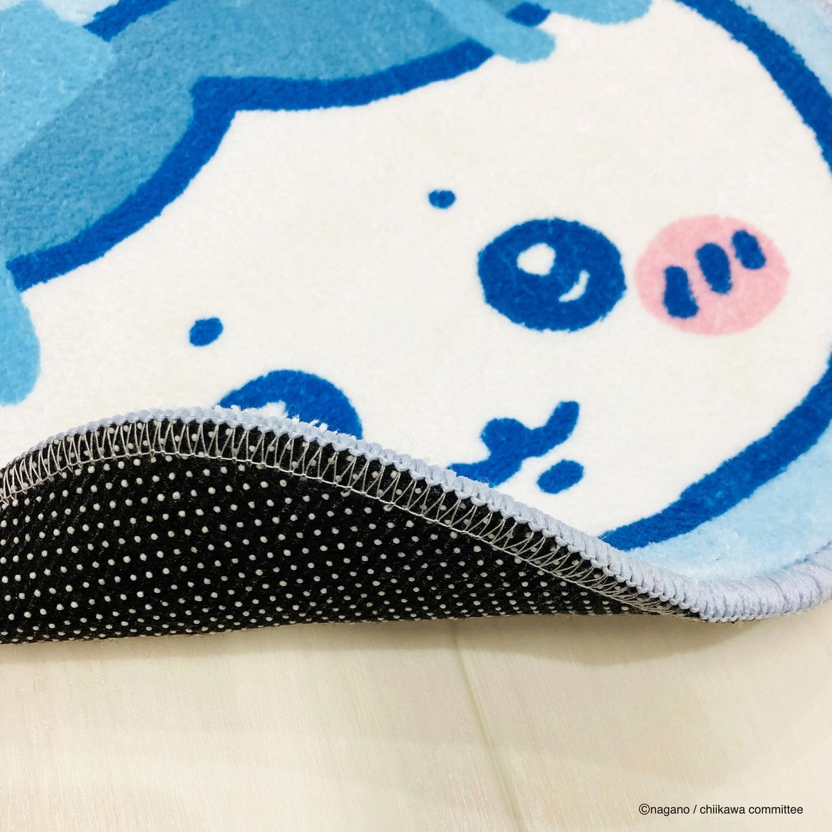 Chiikawa Interior Mat (Hachiware)
