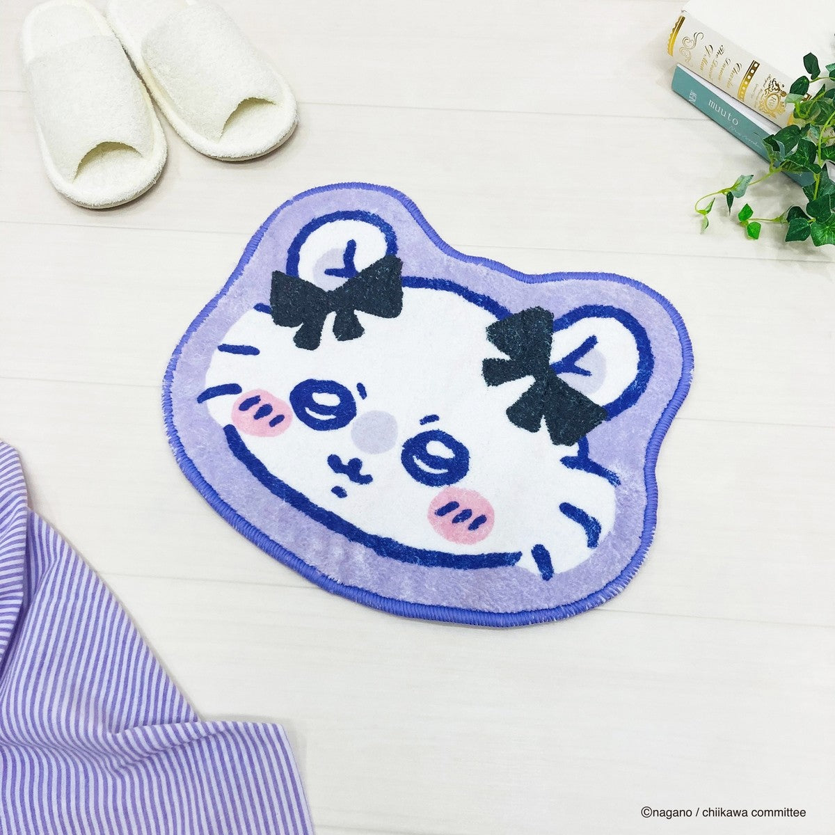 Chiikawa Interior Mat (Momonga)