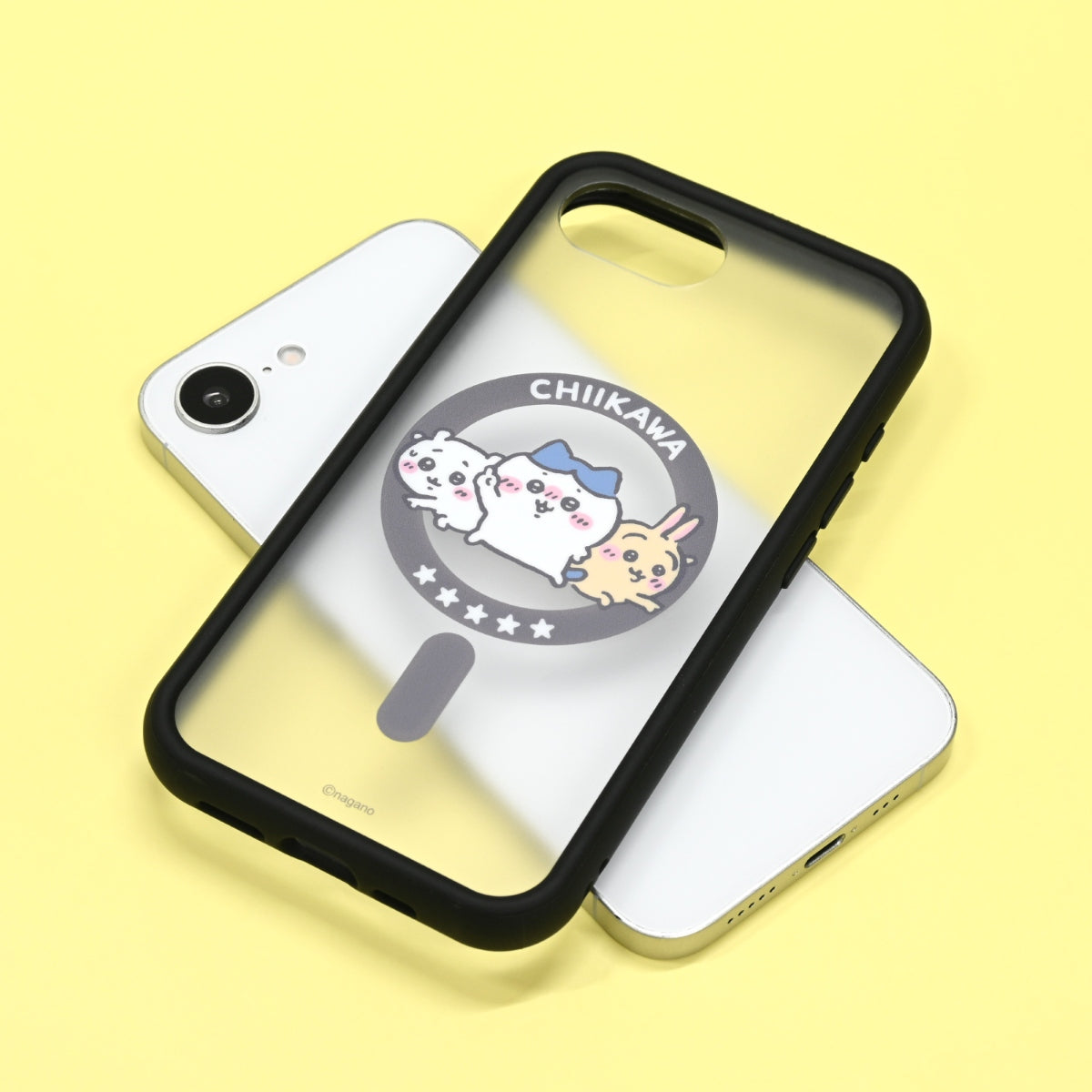 ちいかわ IIIIfit プランプフレーム iPhone17e/16e MagSafe対応 ケース（ポーズ）