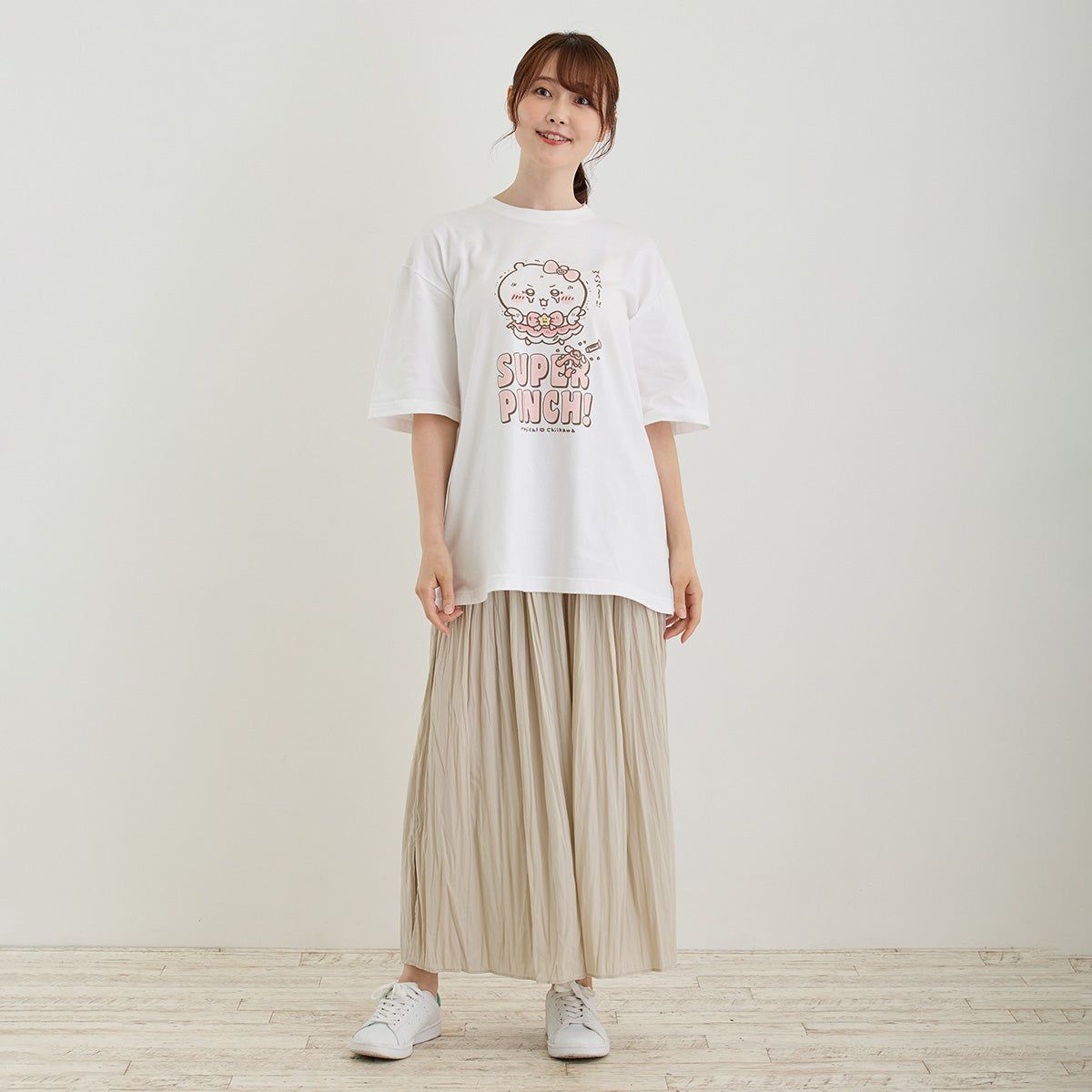 ちいかわ 超まじかるちいかわ ビッグTシャツ SUPER PINCH！ ホワイト