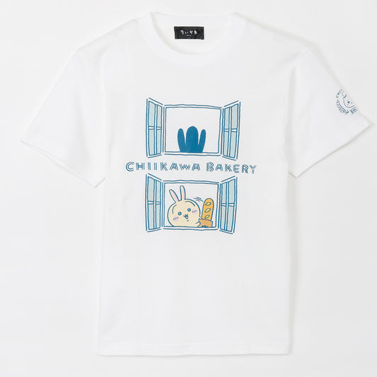 Chiikawa Chiikawa Bakery T-Shirt Peek from the Window White