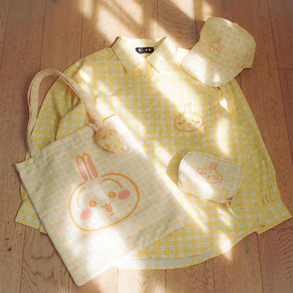 Chiikawa Check Series Tote Bag (with Charm) Usagi Yellow