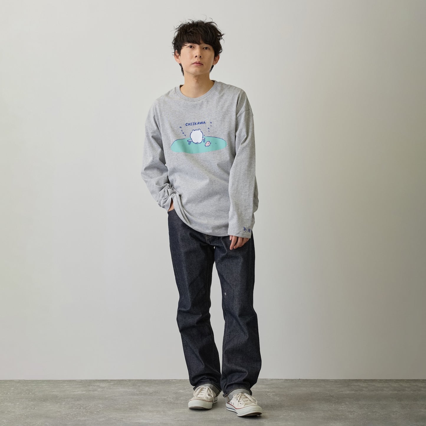 ちいかわ 長袖Tシャツ 試験勉強 アッシュ