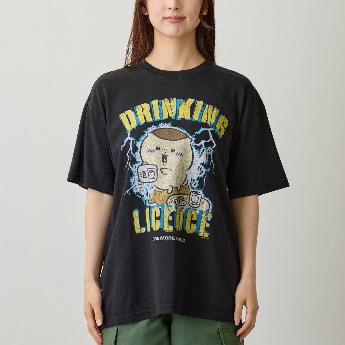 ちいかわ Tシャツ DRINKING LICENCE ブラック