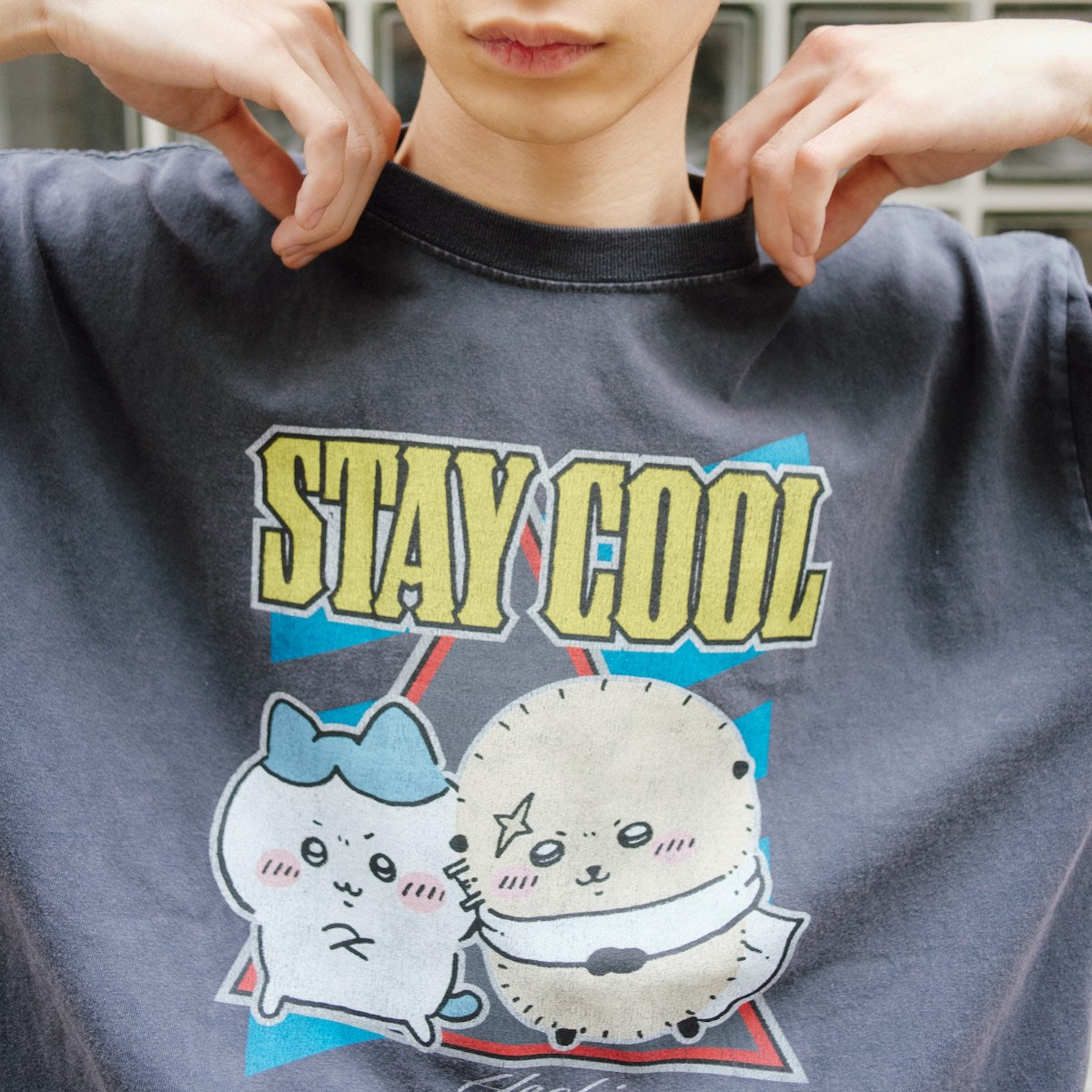 吉伊卡哇 T恤 STAY COOL 炭黑色