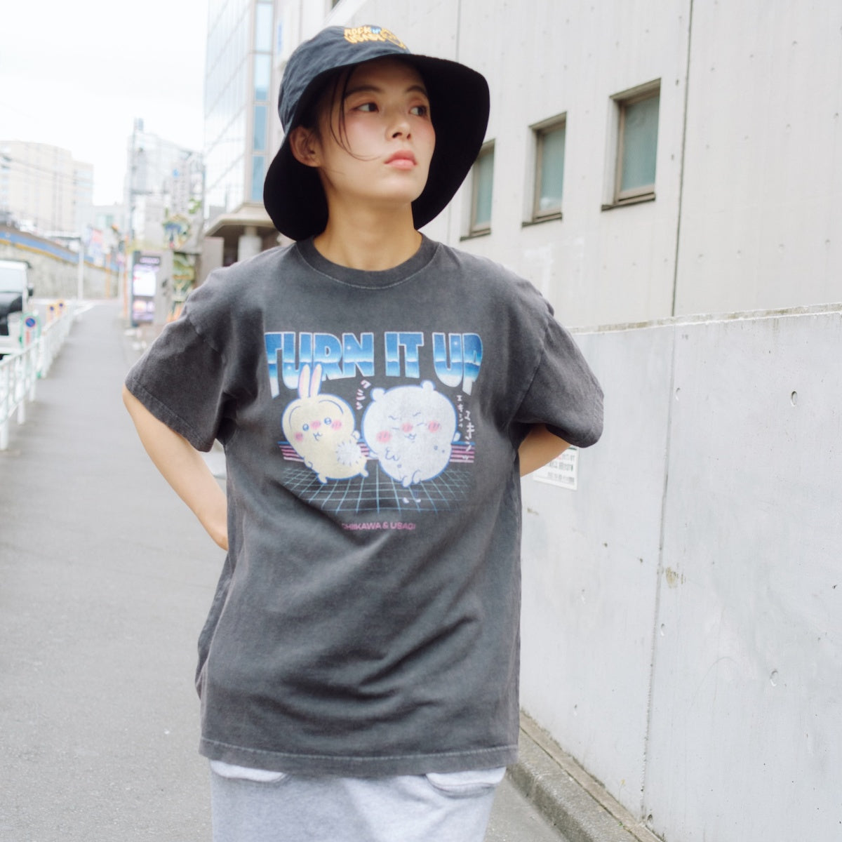 ちいかわ ナイロンハット ROCK 'N' USAGI ブラック