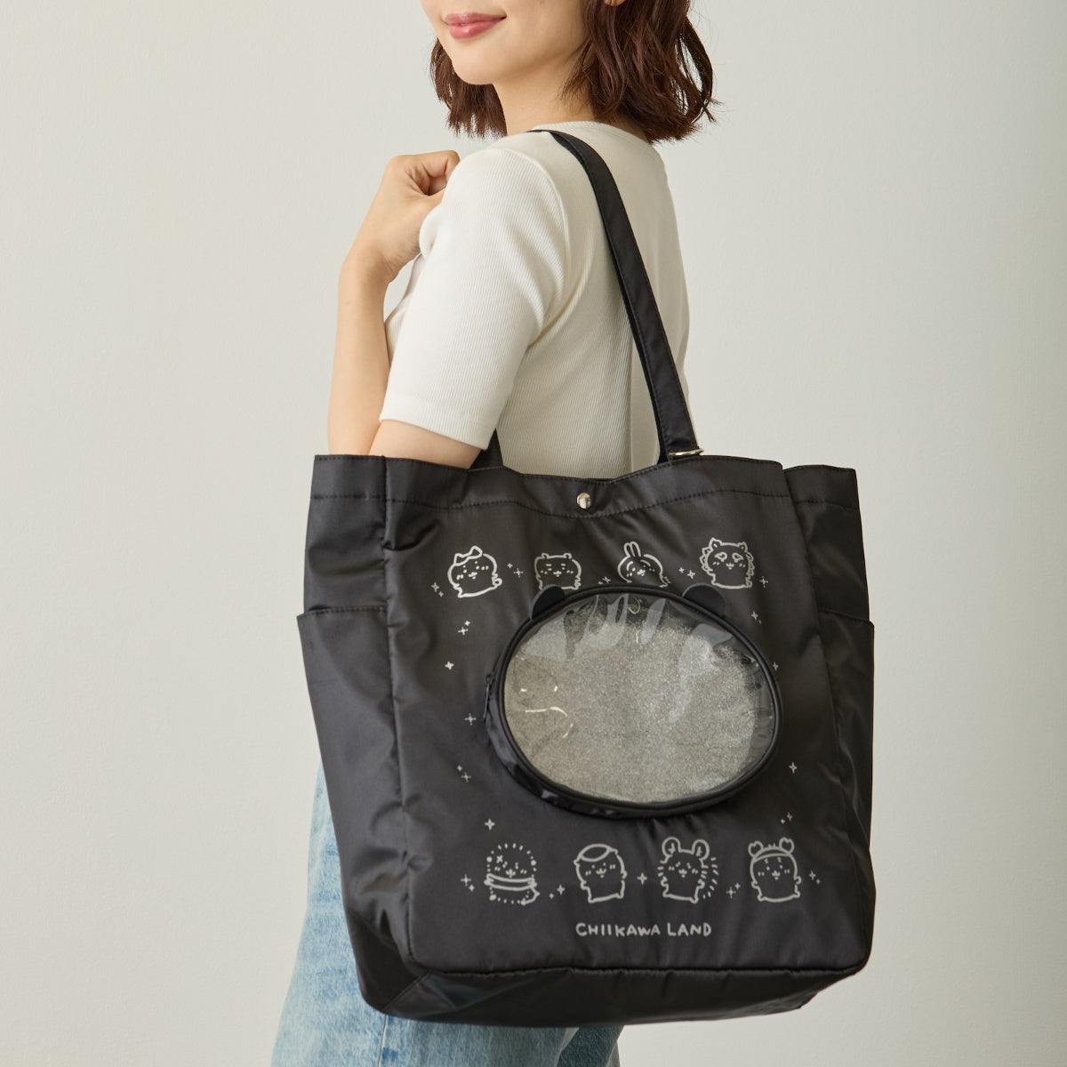 ちいかわ ちいかわらんど トートバッグ ちいかわおかおポケット ブラック