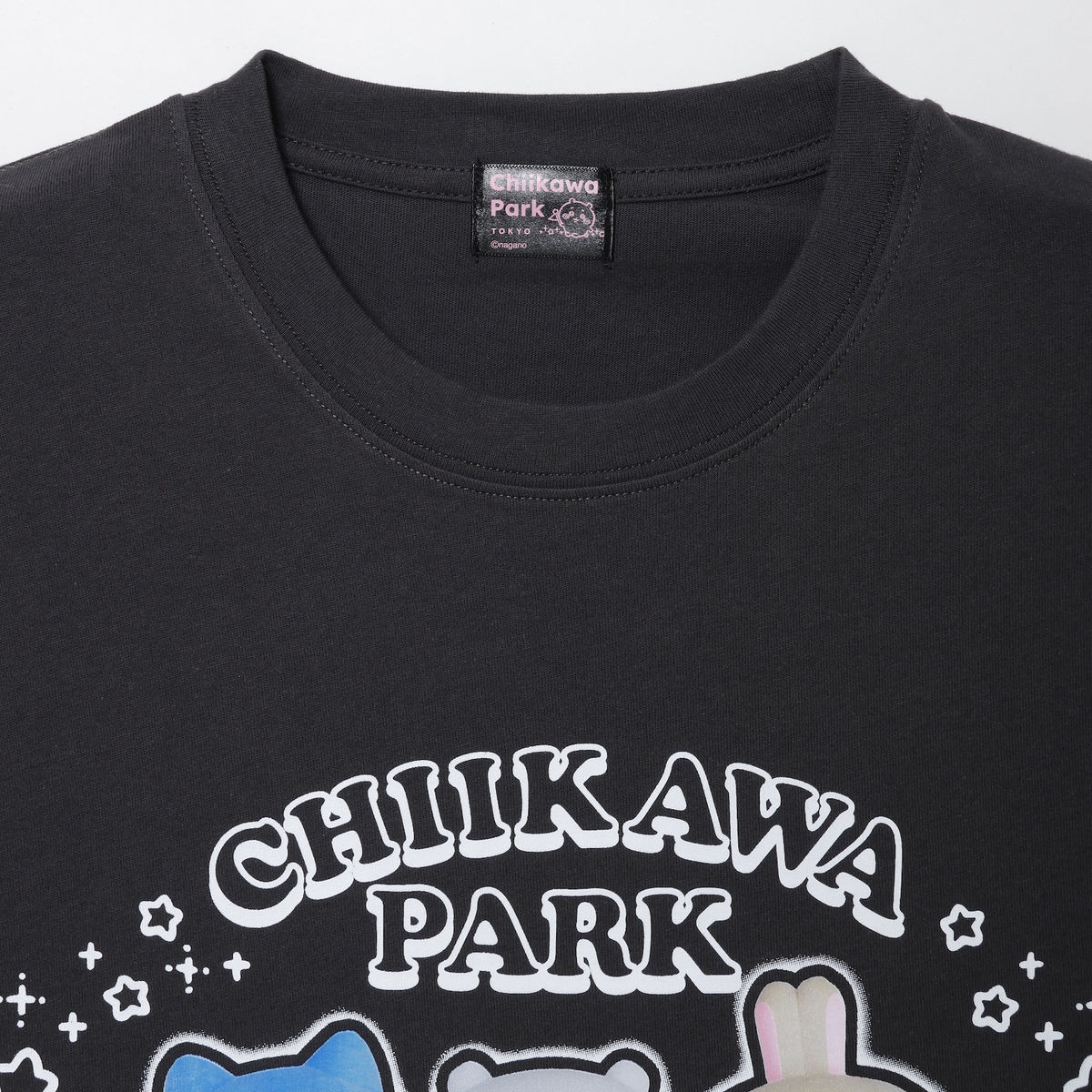 ちいかわ ちいかわパーク Tシャツ スペシャルフォト スミ