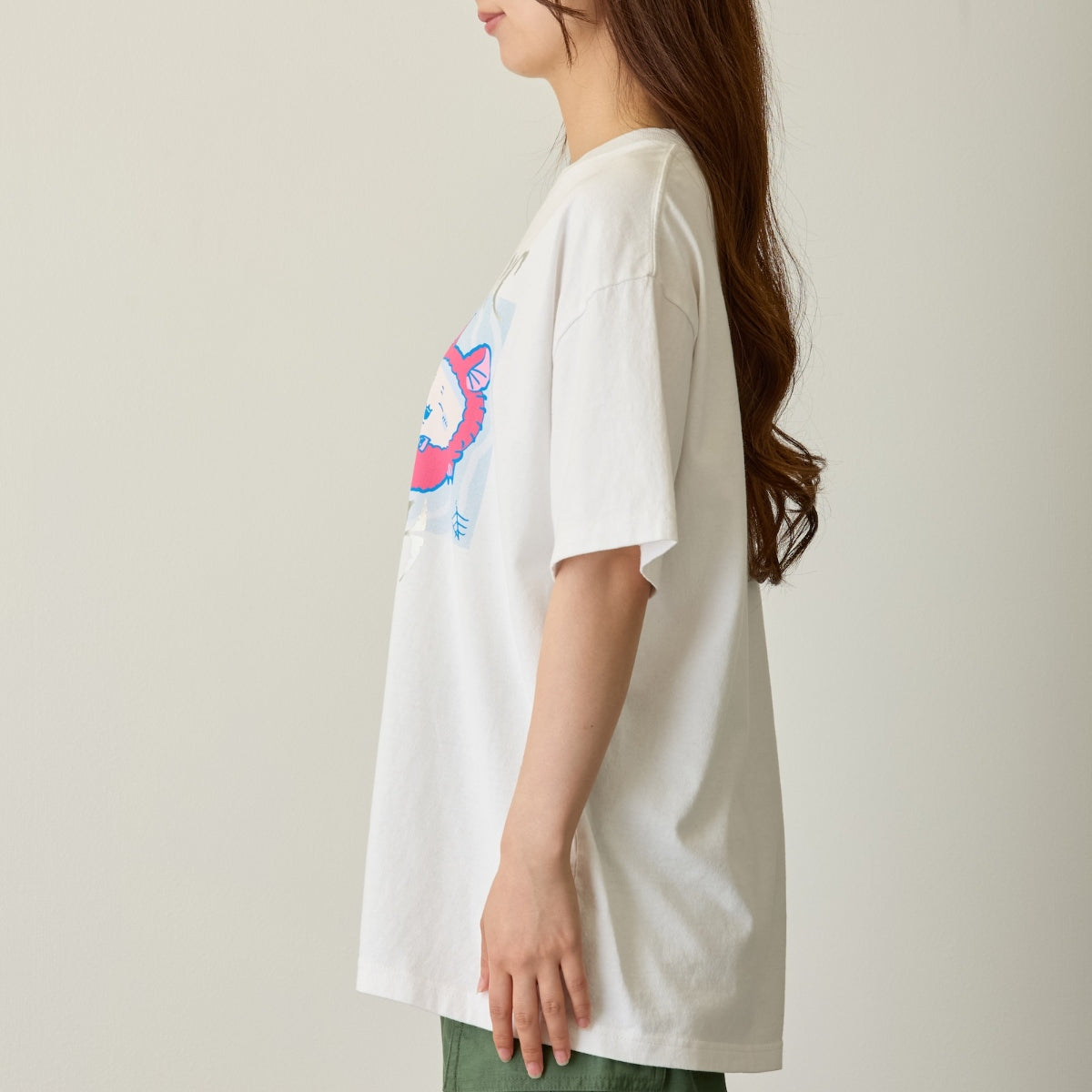 ちいかわ 箔プリントTシャツ ULTRASONIC ATTACK ホワイト