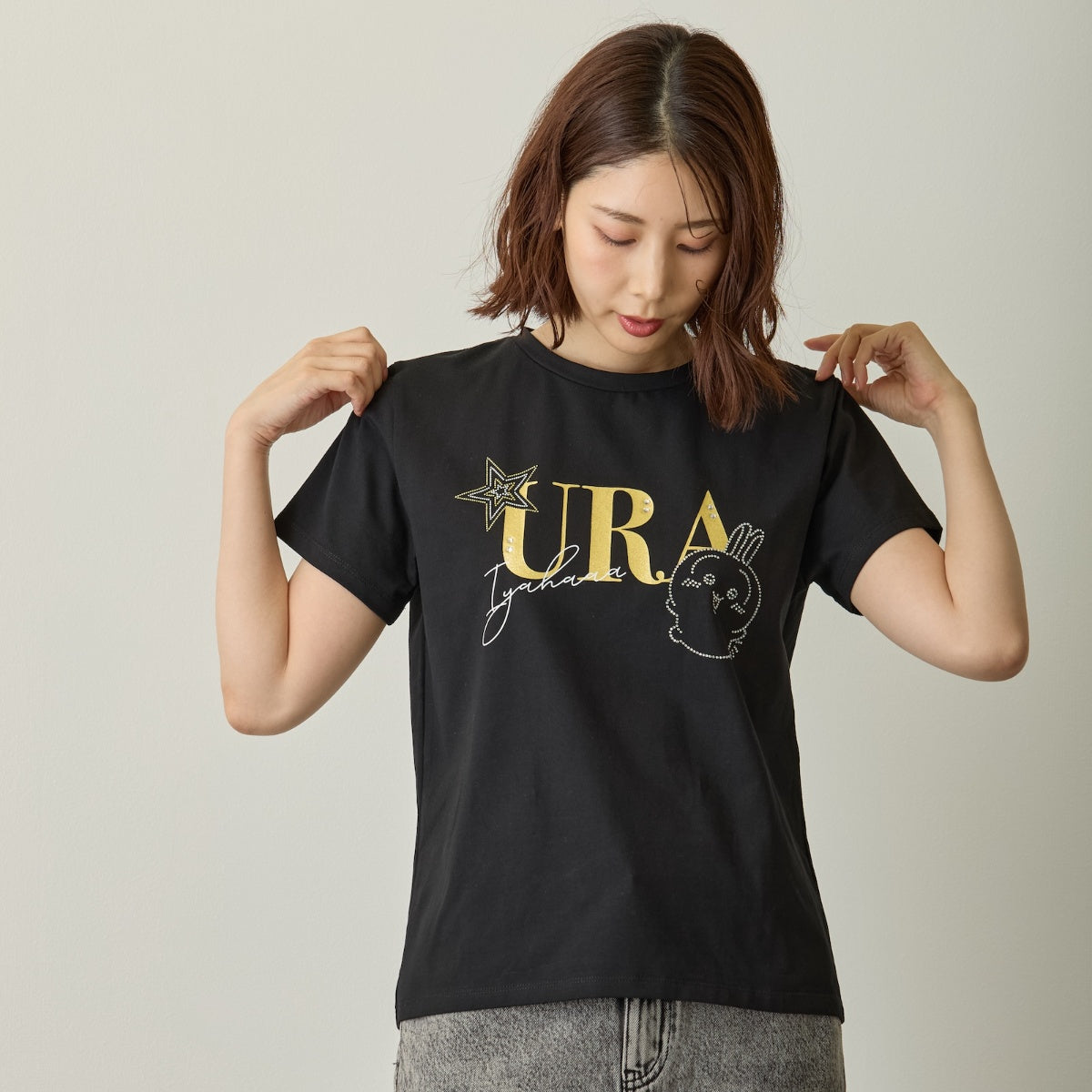 ちいかわ ラインストーンTシャツ DECO（うさぎ）ブラック