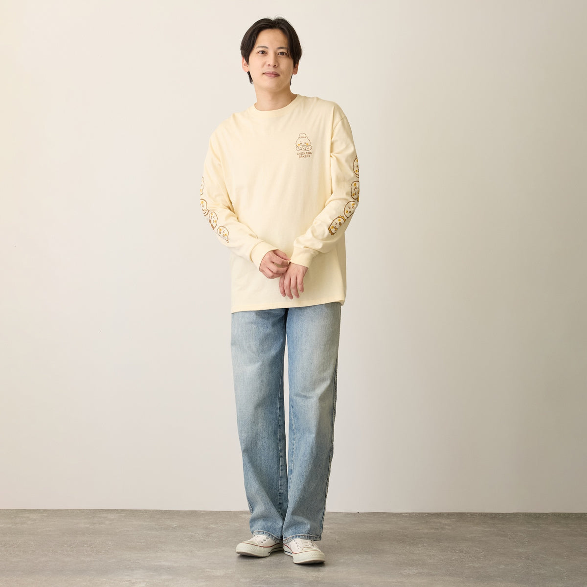 ちいかわ ちいかわベーカリー 長袖Tシャツ パンなみんな ベージュ
