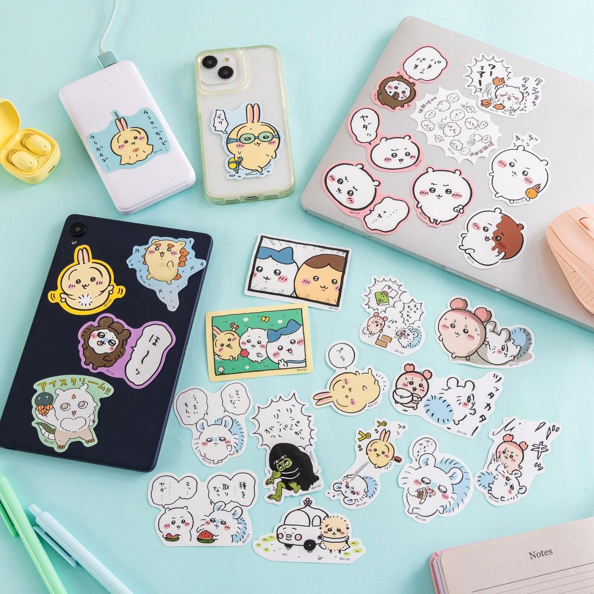 ちいかわ スマホに貼れるサイズのステッカー（ウラヤハボウズ）