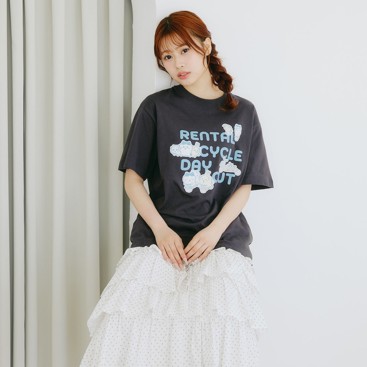 ちいかわ Tシャツ レンタサイクルでおでかけ スミ