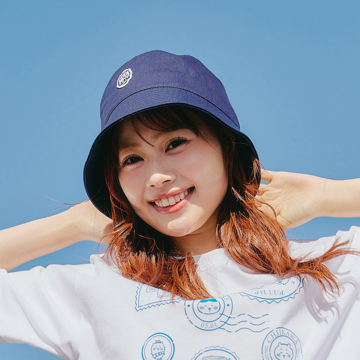 Chiikawa Bucket Hat (Crown / Navy)