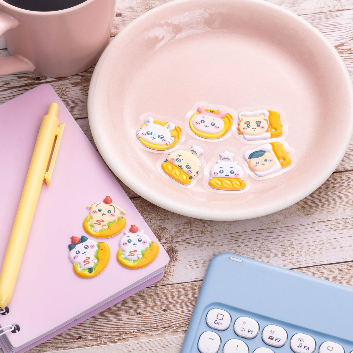 Chiikawa Chiikawa Bakery Soft and Squishy Face Sleeve (Little Little Pan Naminnon)