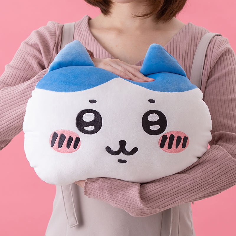 ちいかわ おかおクッション（ハチワレ）