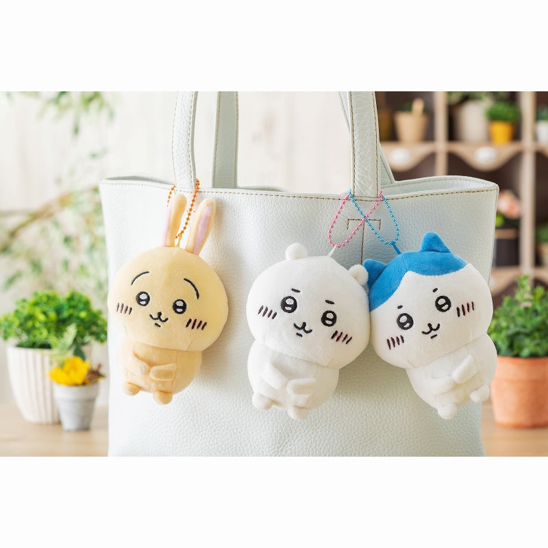 ちいかわ 持ちます！マスコット（ハチワレ）